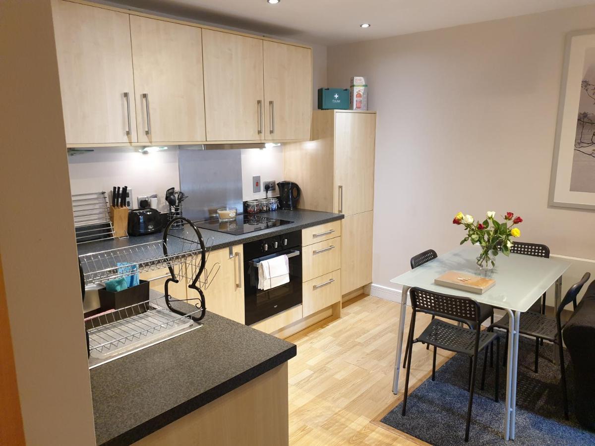 Birmingham Emerald, 2 Bedroom Apartment Exterior foto